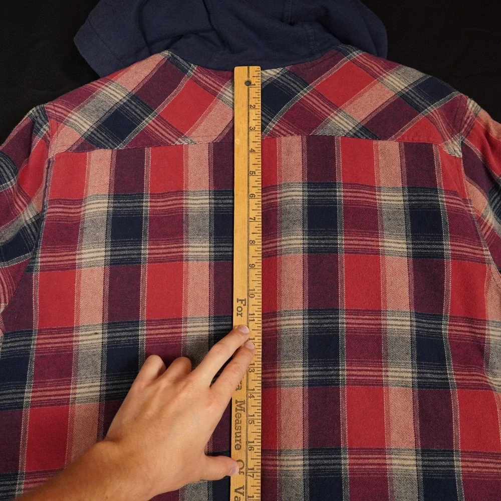 Legendary Whitetails Outfitters Mens M Flannel Hoodie Jacket Snap Red Plaid